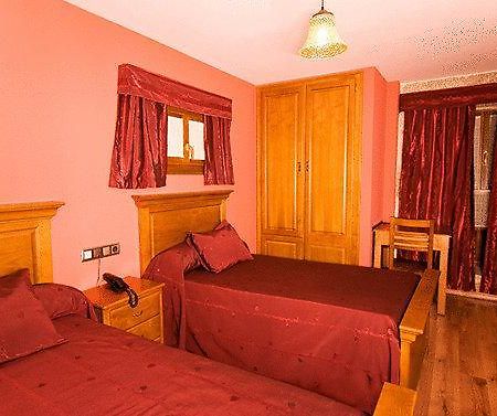 Hotel La Casa Grande Ourense Habitación foto
